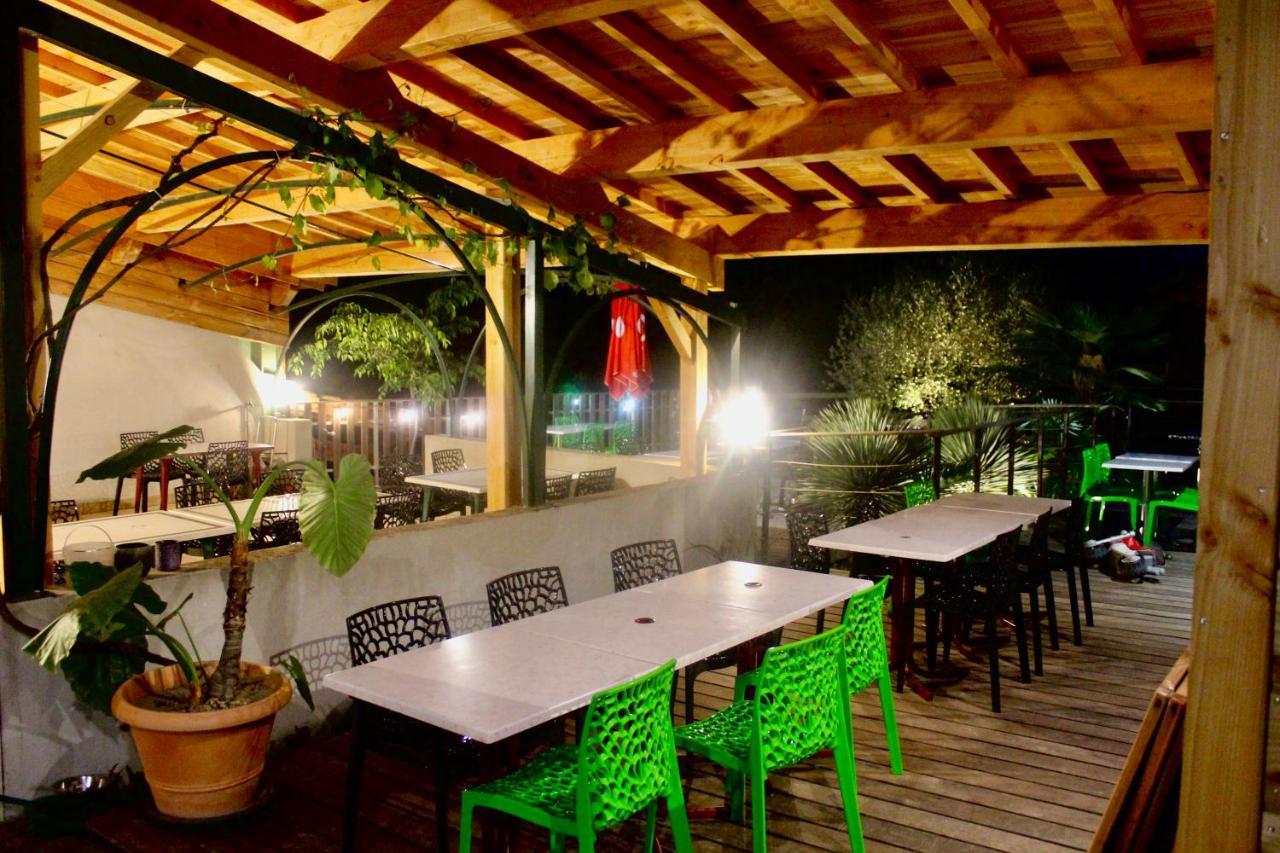 Camping Les Chenes Chauzon Екстериор снимка
