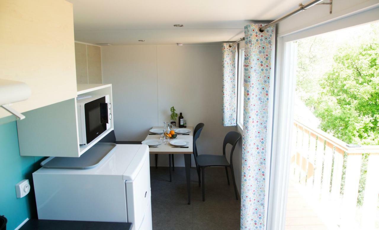 Camping Les Chenes Chauzon Екстериор снимка